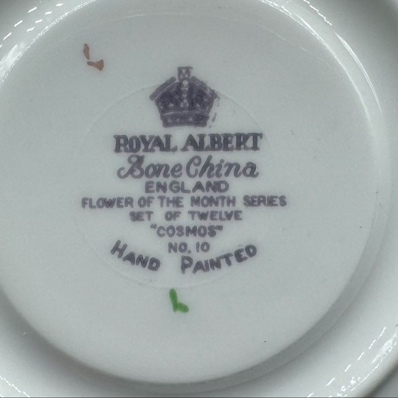 Royal Albert Flower of the Month No.10 Cosmos Tea Cup Set Bone China England - Picture 5 of 5